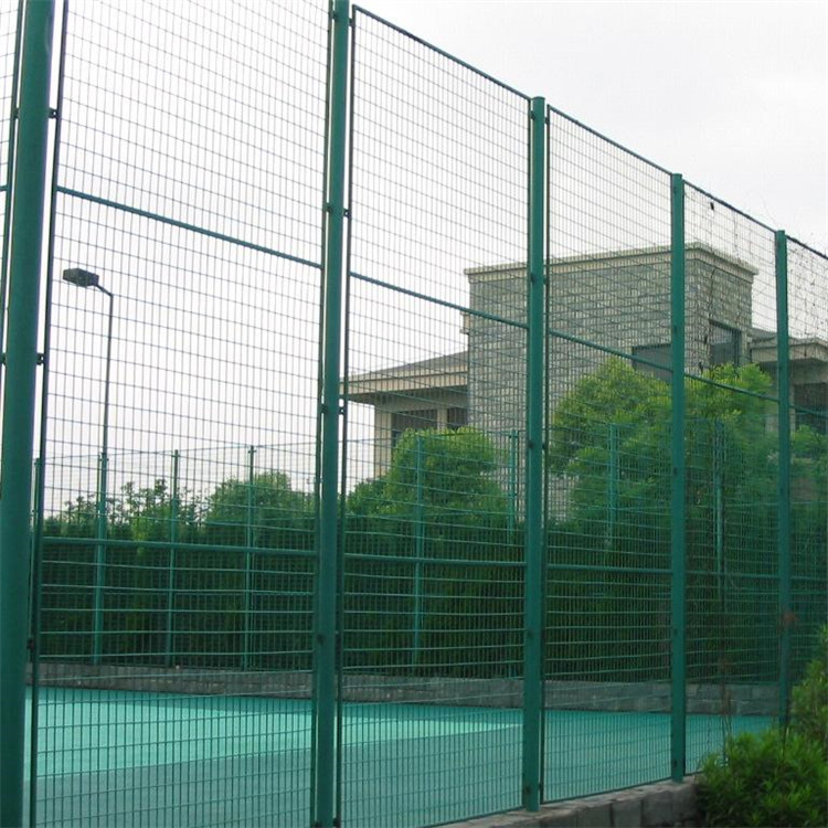 體育場(chǎng)圍網(wǎng)案例展示圖片2 體育場(chǎng)圍網(wǎng)案例展示圖片2