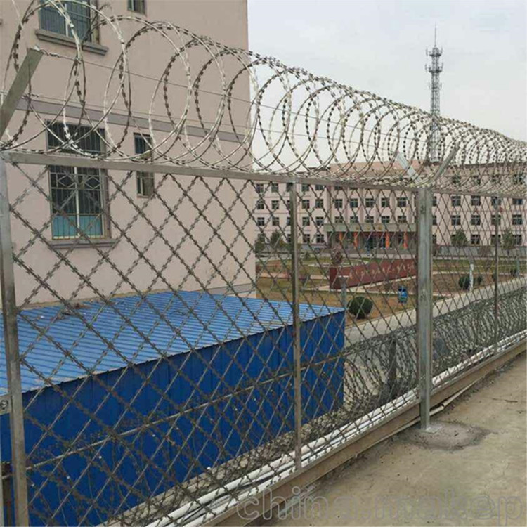 刀片刺網案例展示圖片1 刀片刺網案例展示圖片1