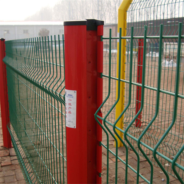 桃型柱護欄網(wǎng)案例展示圖片4 桃型柱護欄網(wǎng)案例展示圖片4